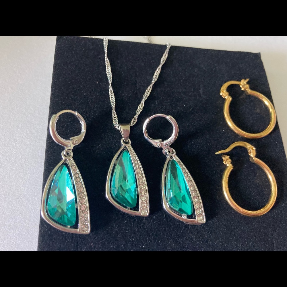 18k gold earrings for women with 925sterling silver necklaces and earring